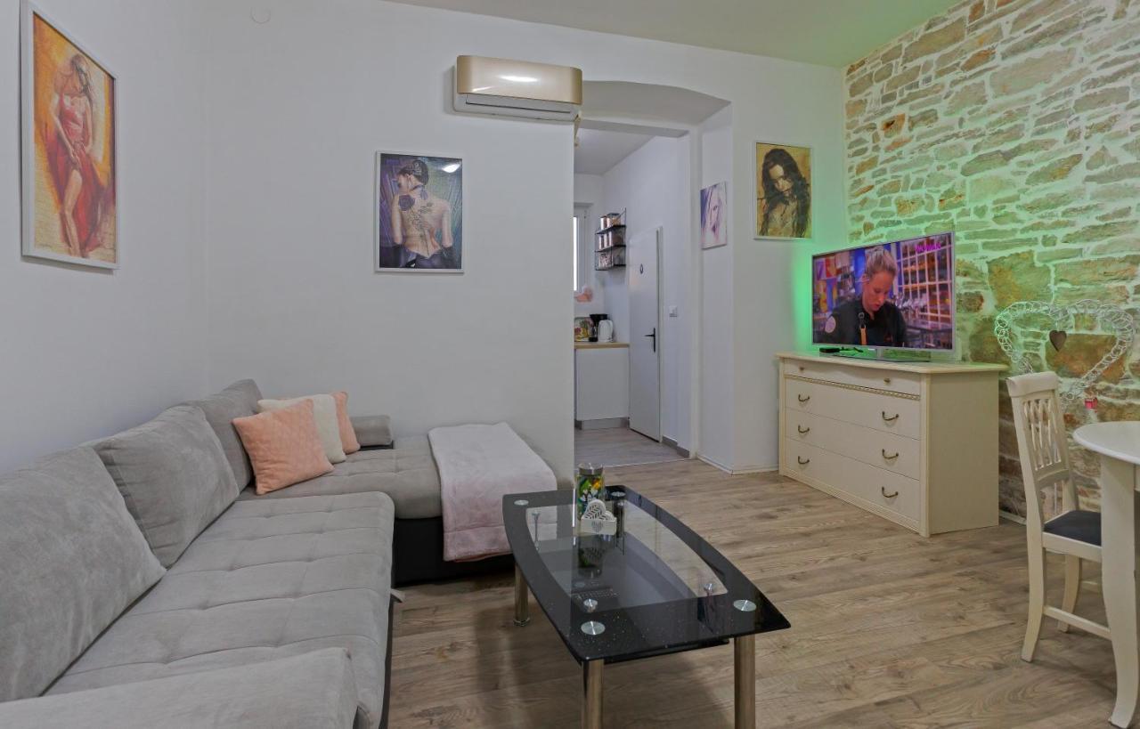 Rich Apartment 普拉 外观 照片